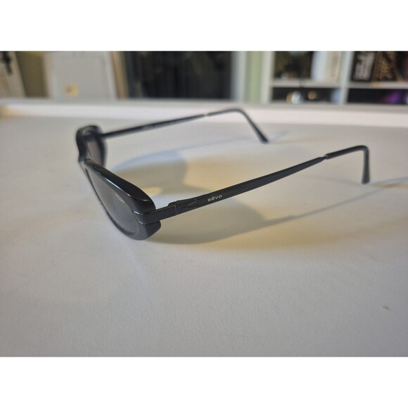 Revo 2508 301/K3 Shiny Black 51□18 135 Unisex Oval Sunglasses \